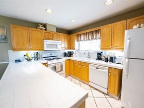 24532 Corta Cresta Drive, Lake Forest (el Toro) CA 92630