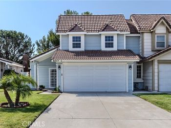 8437 E Amberwood Street