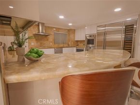 2525 Ocean Boulevard C1, Corona Del Mar (newport Beach) CA 92625