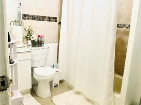 10712 Sherman, Sun Valley (los Angeles) CA 91352