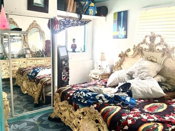 10712 Sherman, Sun Valley (los Angeles) CA 91352