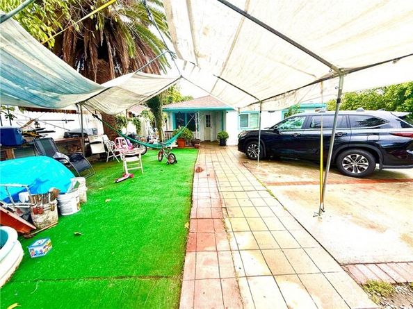 10712 Sherman, Sun Valley (los Angeles) CA 91352