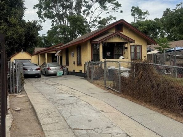 811 East 113th Street, Los Angeles CA 90059
