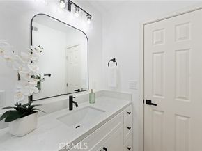945 N Summer, Anaheim CA 92805