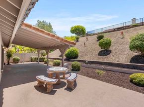 12623 Calle Charmona, Rancho Bernardo (san Diego) CA 92128