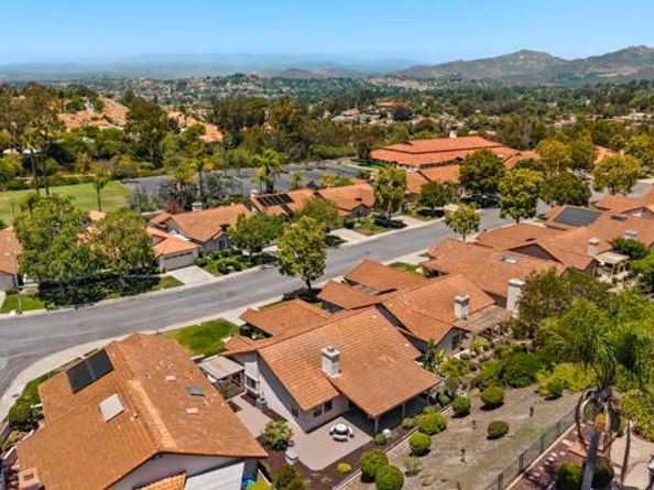 12623 Calle Charmona, Rancho Bernardo (san Diego) CA 92128