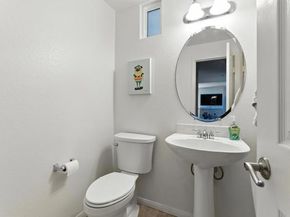 13009 Evening Creek Drive 8, San Diego CA 92128