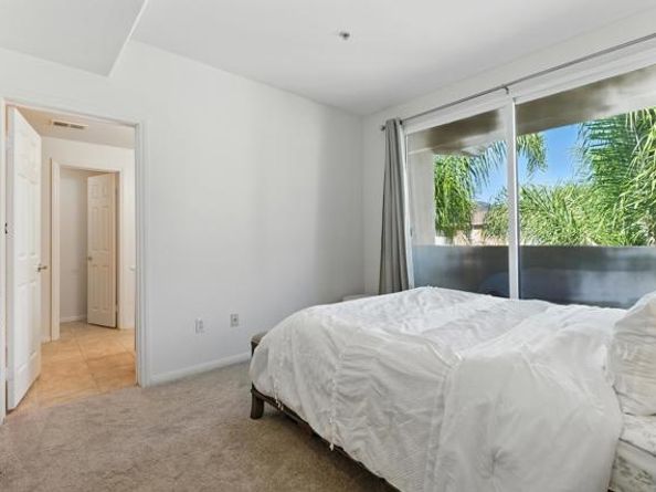 13009 Evening Creek Drive 8, San Diego CA 92128