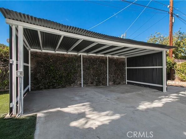 8527 Casaba Avenue, Winnetka (los Angeles) CA 91306