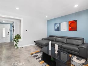 8527 Casaba Avenue, Winnetka (los Angeles) CA 91306