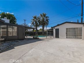 8527 Casaba Avenue, Winnetka (los Angeles) CA 91306