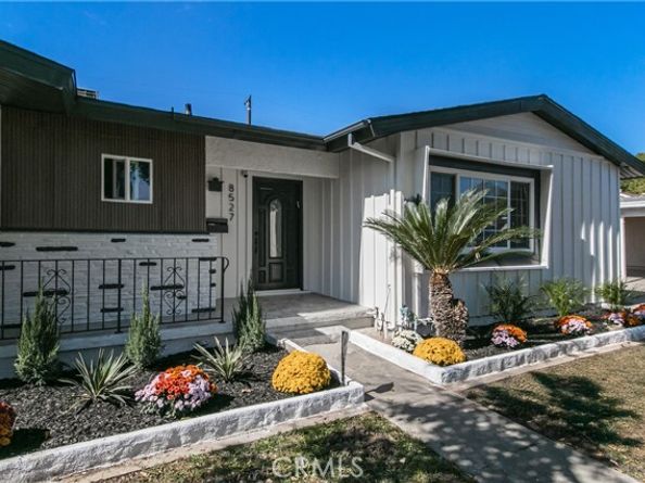 8527 Casaba Avenue, Winnetka (los Angeles) CA 91306