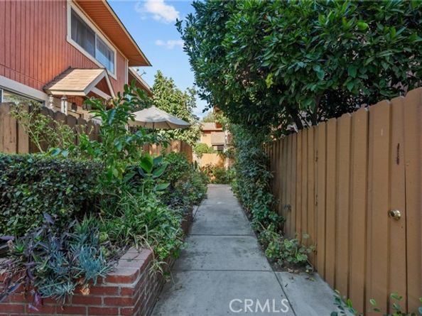 14265 Terra Bella St 10, Panorama City (los Angeles) CA 91402