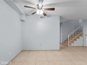 14265 Terra Bella St 10, Panorama City (los Angeles) CA 91402