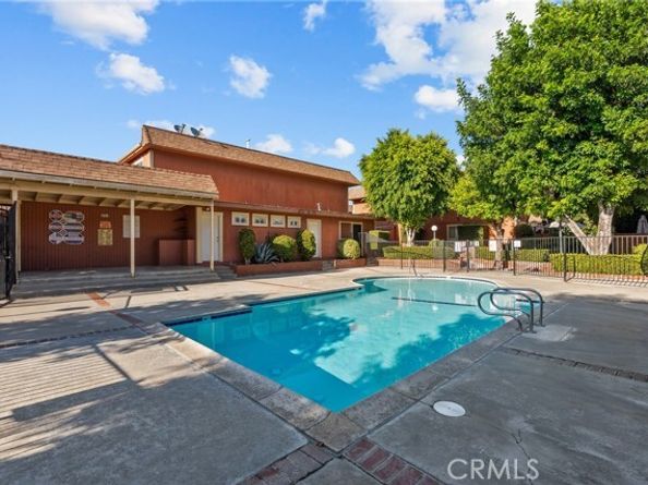 14265 Terra Bella St 10, Panorama City (los Angeles) CA 91402