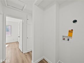 8900 Hazeltine Ave, Panorama City (los Angeles) CA 91402