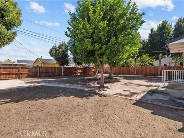 8900 Hazeltine Ave, Panorama City (los Angeles) CA 91402