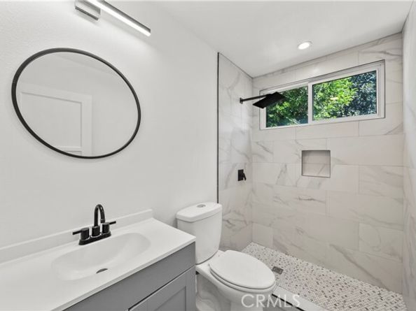 8900 Hazeltine Ave, Panorama City (los Angeles) CA 91402