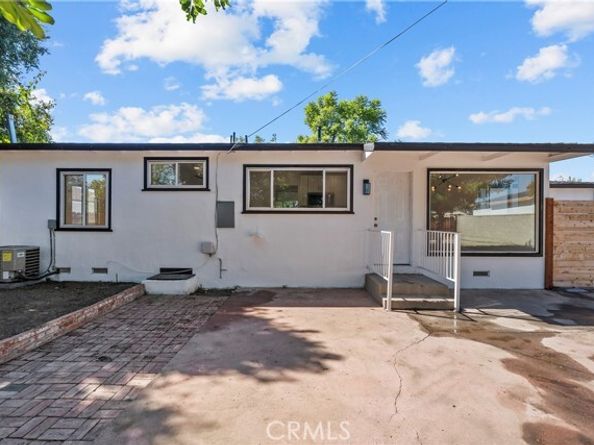 8900 Hazeltine Ave, Panorama City (los Angeles) CA 91402