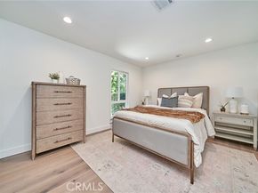 9604 Swinton, North Hills (los Angeles) CA 91343