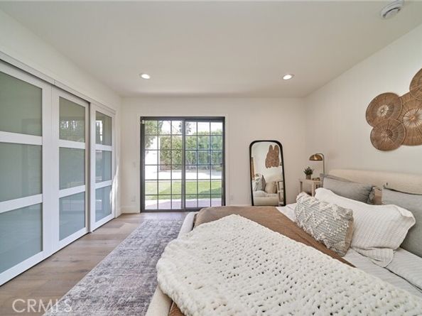 9604 Swinton, North Hills (los Angeles) CA 91343