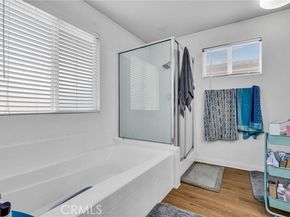 9155 Cedros Avenue 12, Panorama City (los Angeles) CA 91402
