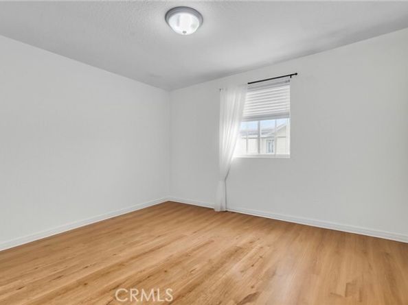 9155 Cedros Avenue 12, Panorama City (los Angeles) CA 91402