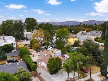 7327 N Loma Verde