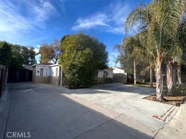 7327 N Loma Verde, Canoga Park (los Angeles) CA 91303