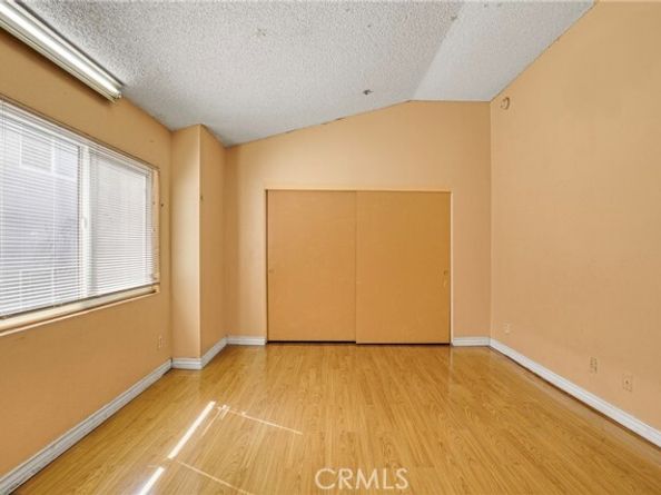8828 Burnet Avenue 9, North Hills (los Angeles) CA 91343