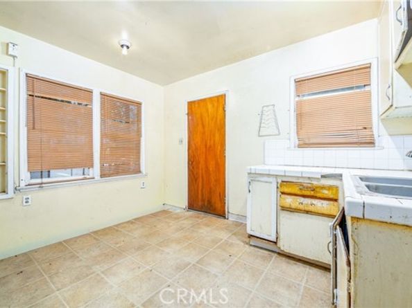 7856 Lemp Avenue, North Hollywood (los Angeles) CA 91605