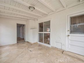 20129 Halsted Street, Chatsworth (los Angeles) CA 91311
