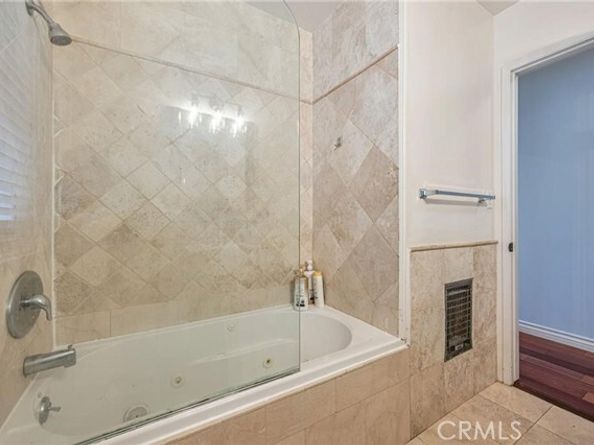 20129 Halsted Street, Chatsworth (los Angeles) CA 91311