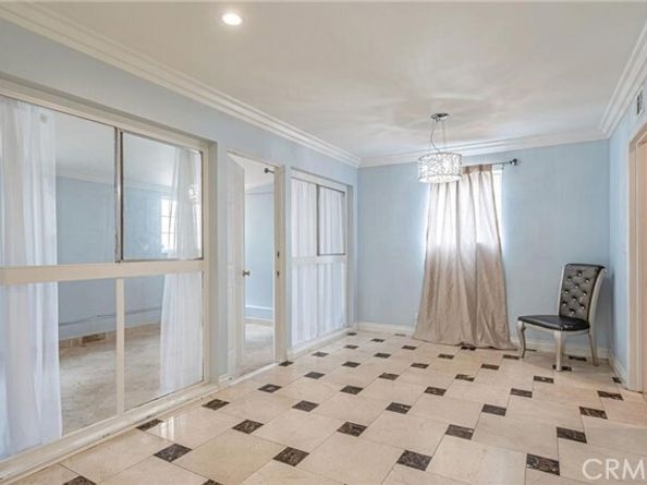 20129 Halsted Street, Chatsworth (los Angeles) CA 91311