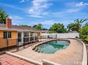 20129 Halsted Street, Chatsworth (los Angeles) CA 91311