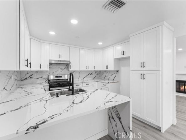 12338 Sheldon Street, Sun Valley (los Angeles) CA 91352