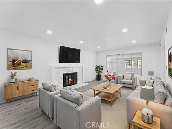 12338 Sheldon Street, Sun Valley (los Angeles) CA 91352