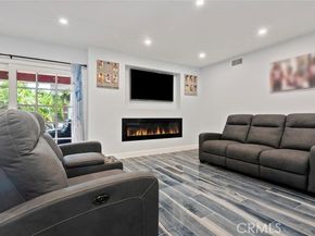 10225 Donna Avenue, Northridge (los Angeles) CA 91324