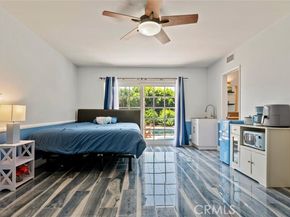 10225 Donna Avenue, Northridge (los Angeles) CA 91324