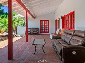 10225 Donna Avenue, Northridge (los Angeles) CA 91324