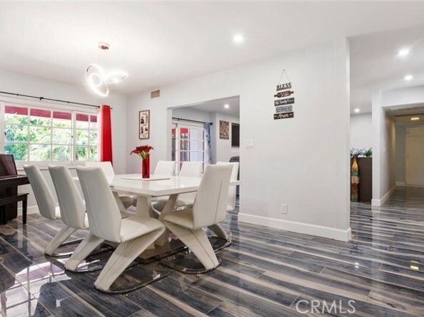 10225 Donna Avenue, Northridge (los Angeles) CA 91324