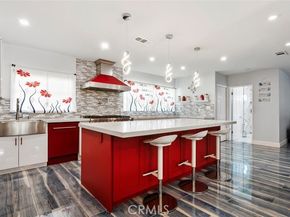 10225 Donna Avenue, Northridge (los Angeles) CA 91324