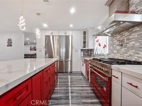 10225 Donna Avenue, Northridge (los Angeles) CA 91324