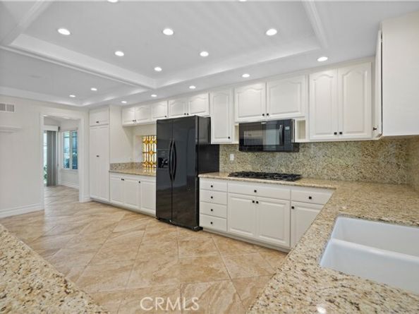 11426 Twin Hills Avenue, Porter Ranch (los Angeles) CA 91326