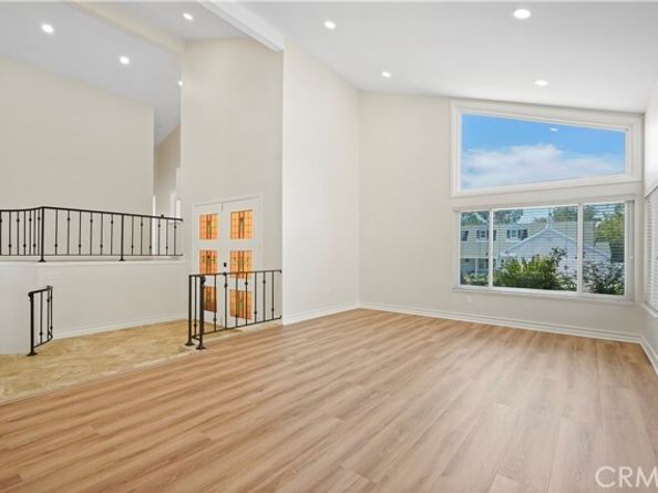11426 Twin Hills Avenue, Porter Ranch (los Angeles) CA 91326