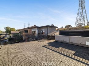 4189 S Cloverdale Avenue, Los Angeles CA 90008