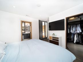 6606 Aura Avenue, Reseda (los Angeles) CA 91335