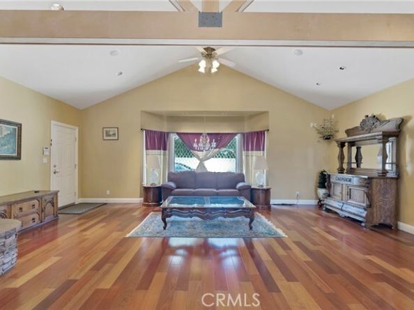 11947 Clonlee Avenue, Granada Hills (los Angeles) CA 91344
