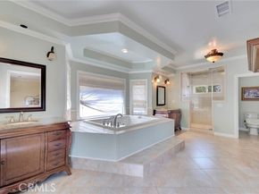 11947 Clonlee Avenue, Granada Hills (los Angeles) CA 91344