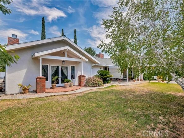11947 Clonlee Avenue, Granada Hills (los Angeles) CA 91344